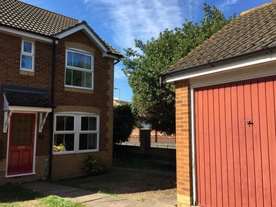 End terrace house to rent in Didcot, Ladygrove OX11