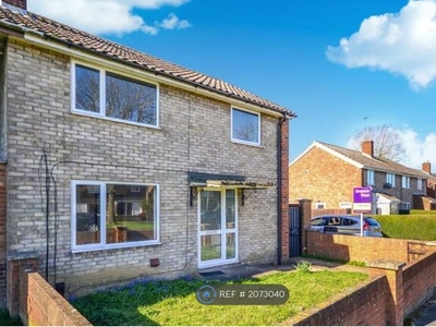 End terrace house to rent in Glastonbury Road, Corby NN18