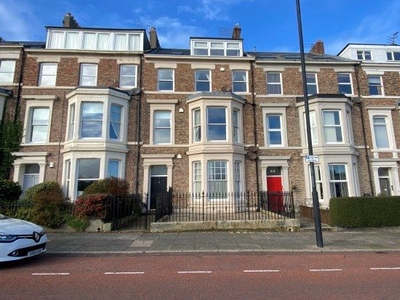 Flat to rent in 43 Percy Park, North Shields NE30