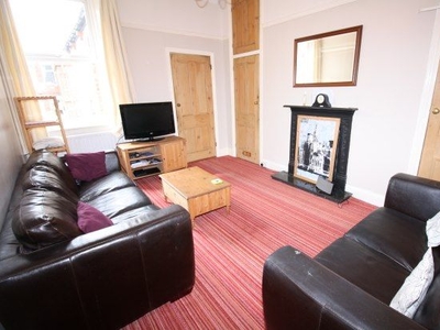 Flat to rent in Audley Road, Newcastle Upon Tyne NE3
