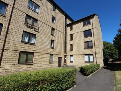 Flat to rent in Balfour Place, Leith, Edinburgh EH6