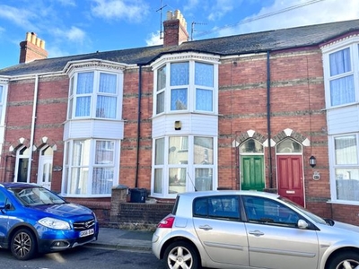 Flat to rent in Brownlow Street, Weymouth DT4