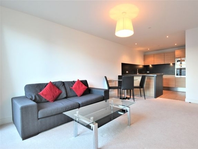 Flat to rent in Cypress Place, 9 New Century Park, Manchester M44Ef M4