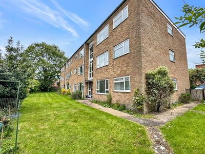 Flat to rent in Friary Lane, Salisbury SP1