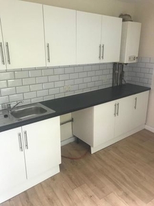 Flat to rent in Jenkins Street, Burslem, Stoke-On-Trent, Staffordshire ST6