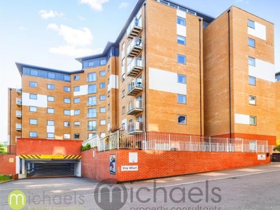 Flat to rent in Keel Point, Ship Wharf, Colchester CO2