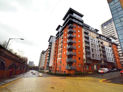 Flat to rent in Melia House, Lord Street, Manchester M4