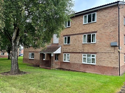 Flat to rent in Nicholson Court, Bobblestock, Hereford HR4