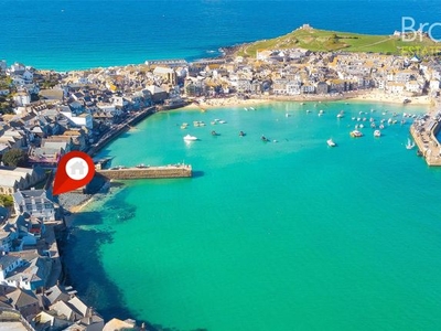 Flat to rent in St. Andrews Street, St. Ives, Cornwall TR26