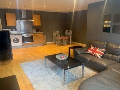 Flat to rent in The Reach, Liverpool L3