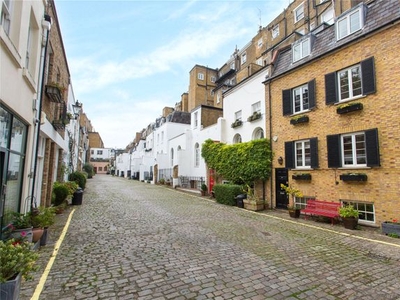 Mews house to rent in Craven Hill Mews, Bayswater, London W2