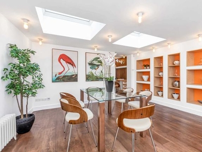 Mews house to rent in Kinnerton Place North, Knightsbridge Sw1 SW1X
