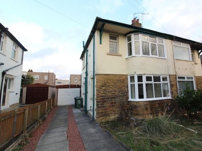 Property to rent in Daleside Road, Pudsey LS28