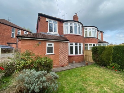 Property to rent in Kingswood Grove, Roundhay, Leeds LS8
