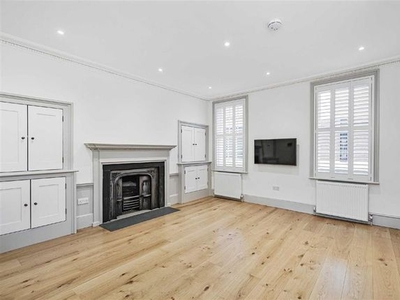 Property to rent in Tottenham Street, London W1T