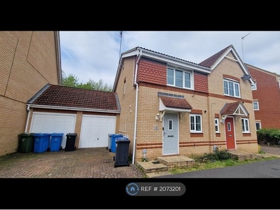 Semi-detached house to rent in Abbots Way, Kettering NN15