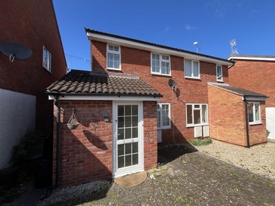Semi-detached house to rent in Arnold Close, Taunton TA2