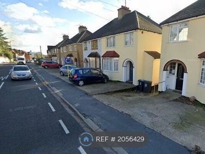 Semi-detached house to rent in Belswains Lane, Hemel Hempstead HP3