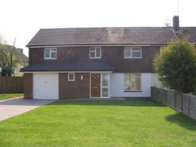 Semi-detached house to rent in Eyhorne Street, Maidstone ME17