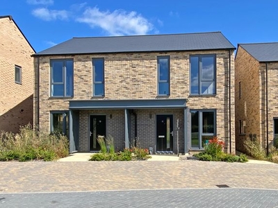 Semi-detached house to rent in Thruscross Close, Harrogate HG3