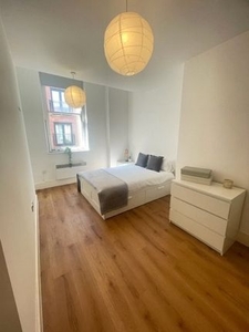 Studio to rent in Town Hall, Bexley Square, Salford, Manchester M3