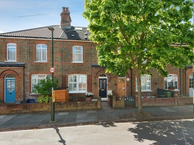 Terraced house for sale in Manor Grove, Richmond TW9
