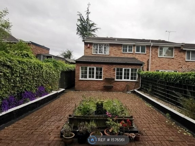 Terraced house to rent in Anne Crescent, Coventry CV3