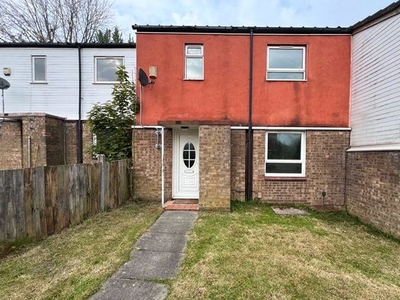 Terraced house to rent in Chiltern Gardens, Dawley, Telford, Shropshire TF4