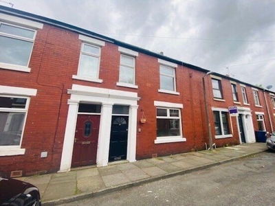 Terraced house to rent in Lostock Hall, Preston PR5