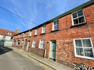 Terraced house to rent in Market Lane, Lewes BN7
