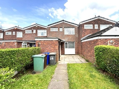 Terraced house to rent in Richmond Walk, Radcliffe M26