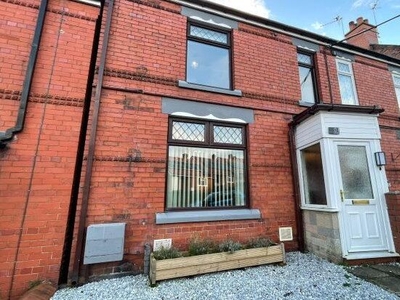 Terraced house to rent in St. Albans Road, Wrecsam LL11