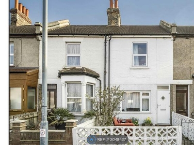 Terraced house to rent in St. Vincents Road, Dartford DA1