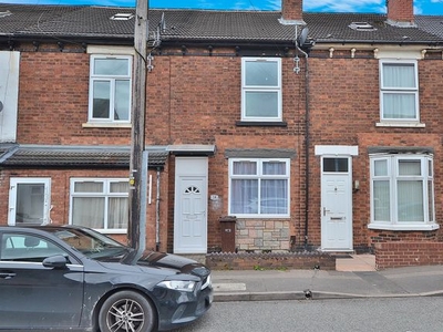 Terraced house to rent in Woden Road, Wolverhampton WV10