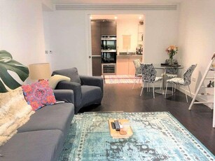 2 bed flat to rent in Meranti House,
E1, London