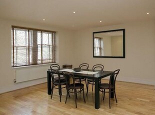 2 Bedroom Apartment For Rent In Hyde Park