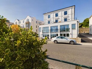 2 Bedroom Apartment For Sale In Weston-super-mare, North Somerset