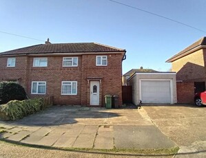 3 Bedroom Semi-detached House For Sale In Bexhill On Sea