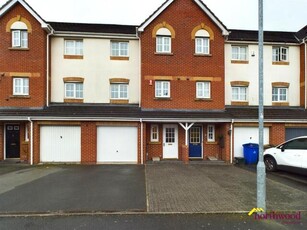 4 Bedroom Town House For Sale In Stoke-on-trent