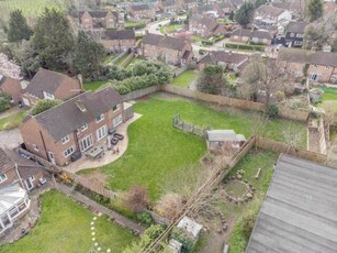 6 Bedroom Detached House For Sale In Iver Heath