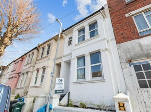 4 bedroom terraced house for rent in Riley Road, Brighton, BN2