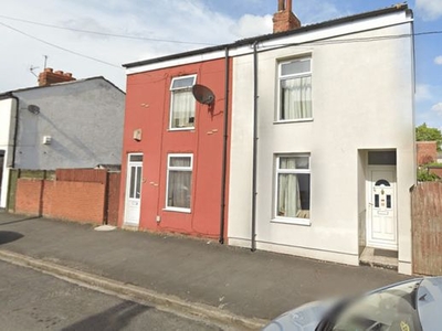 2 bedroom end of terrace house for sale Hull, HU5 1EY
