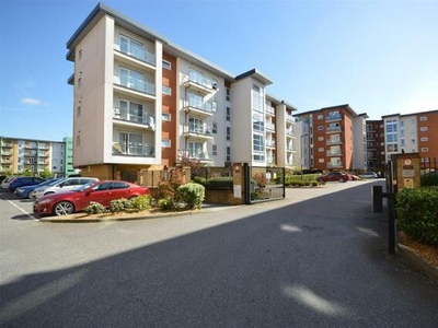 2 Bedroom Apartment For Sale In Hatfield