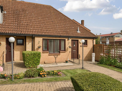 1 Bedroom Bungalow For Sale In Didcot, Oxfordshire
