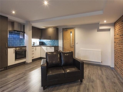 2 Bedroom Apartment For Rent In Standard House, Huddersfield