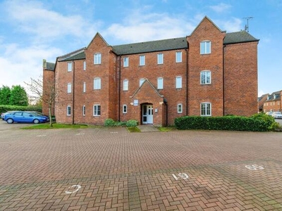 2 Bedroom Apartment For Sale In Brownhills, Walsall