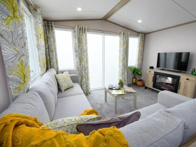 2 Bedroom Caravan For Sale In Devon