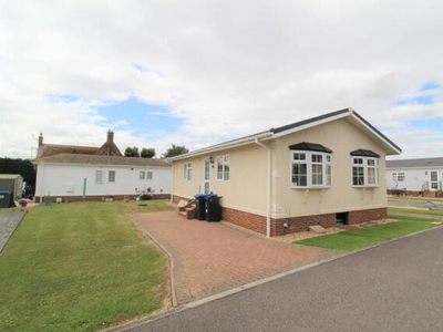 2 Bedroom Park Home For Sale In Seasalter, Whitstable