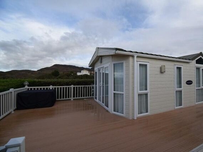 2 Bedroom Property For Sale In Borth-y-gest