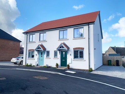 2 Bedroom Semi-detached House For Sale In Gloucestershire